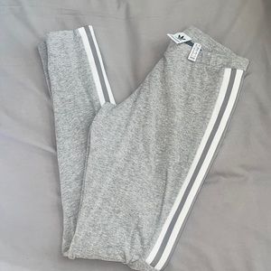 Adidas leggings